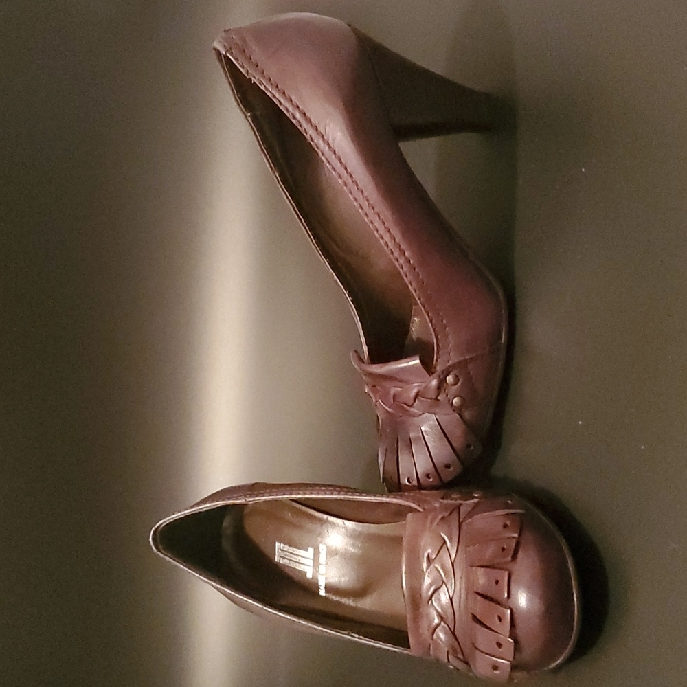 Pumps, heels, brown, 3.5" heel